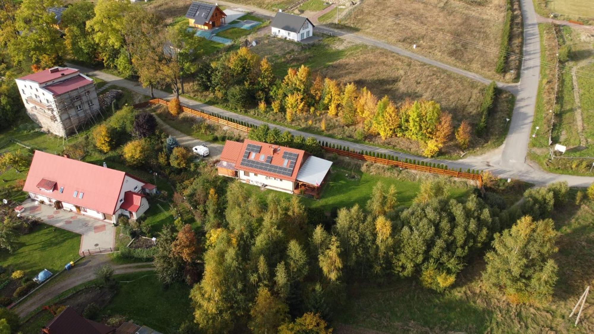 Bukowka Dom Caloroczny W Gorach Nad Jeziorem *