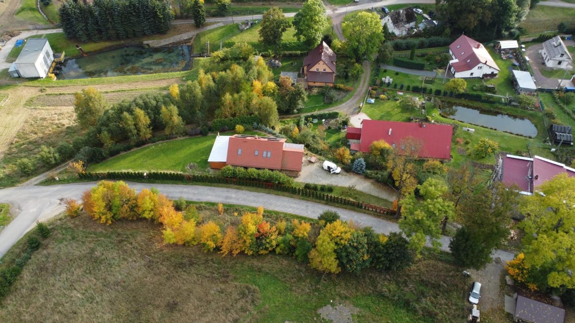 Bukowka Dom Caloroczny W Gorach Nad Jeziorem *