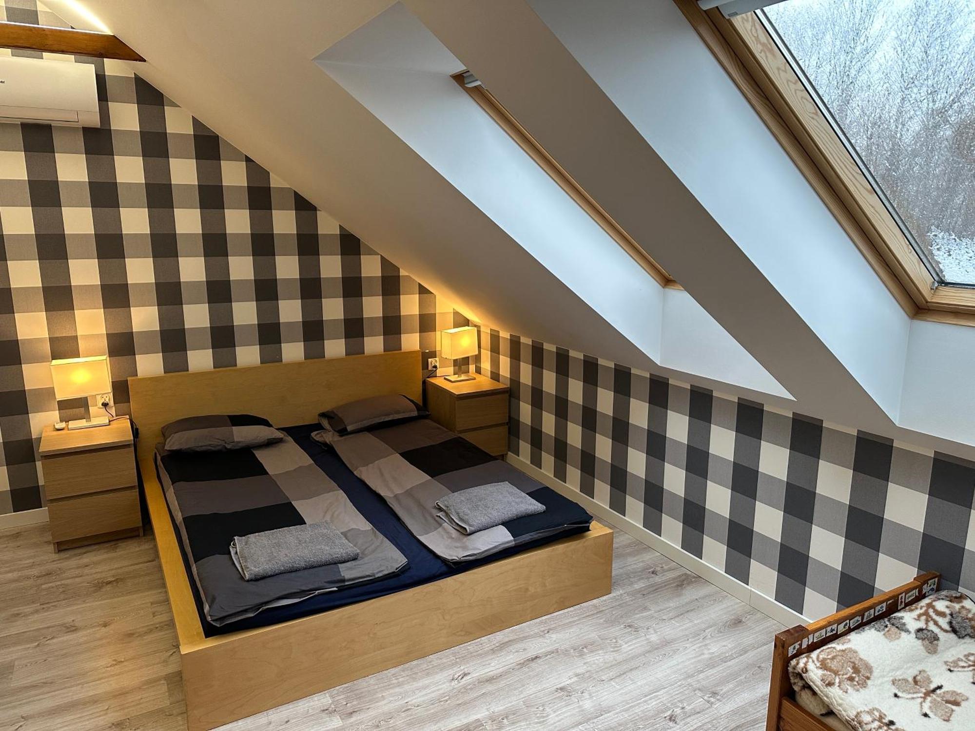 Vila Bukowka Dom Caloroczny W Gorach Nad Jeziorem Z Jacuzzi I Sauna *